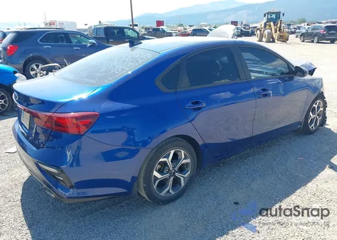 2021 Kia Forte Lxs из США, поврежденный, VIN 3KPF24AD0ME301944